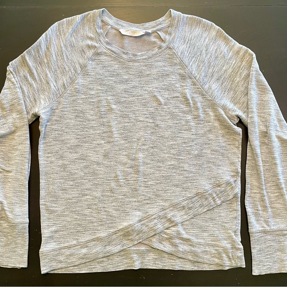 Athleta Criss Cross Sweatshirt Light Gray Size Medium